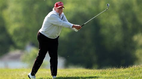 trumps golf swing|Watch Donald Trump hit an absolutely brutal shank.